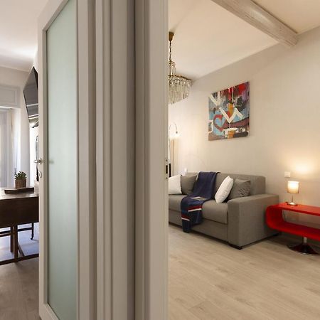 Suite Accademia - Smart Holiday マントヴァ エクステリア 写真