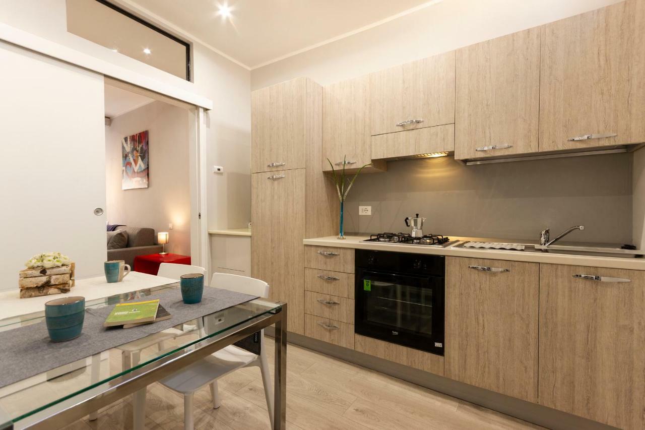Suite Accademia - Smart Holiday マントヴァ エクステリア 写真
